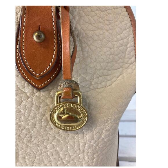 DOONEY & BOURKE MEDIUM IVORY PEBBLED LEATHER HANDBAG (ASIS) - Picture 5 of 16